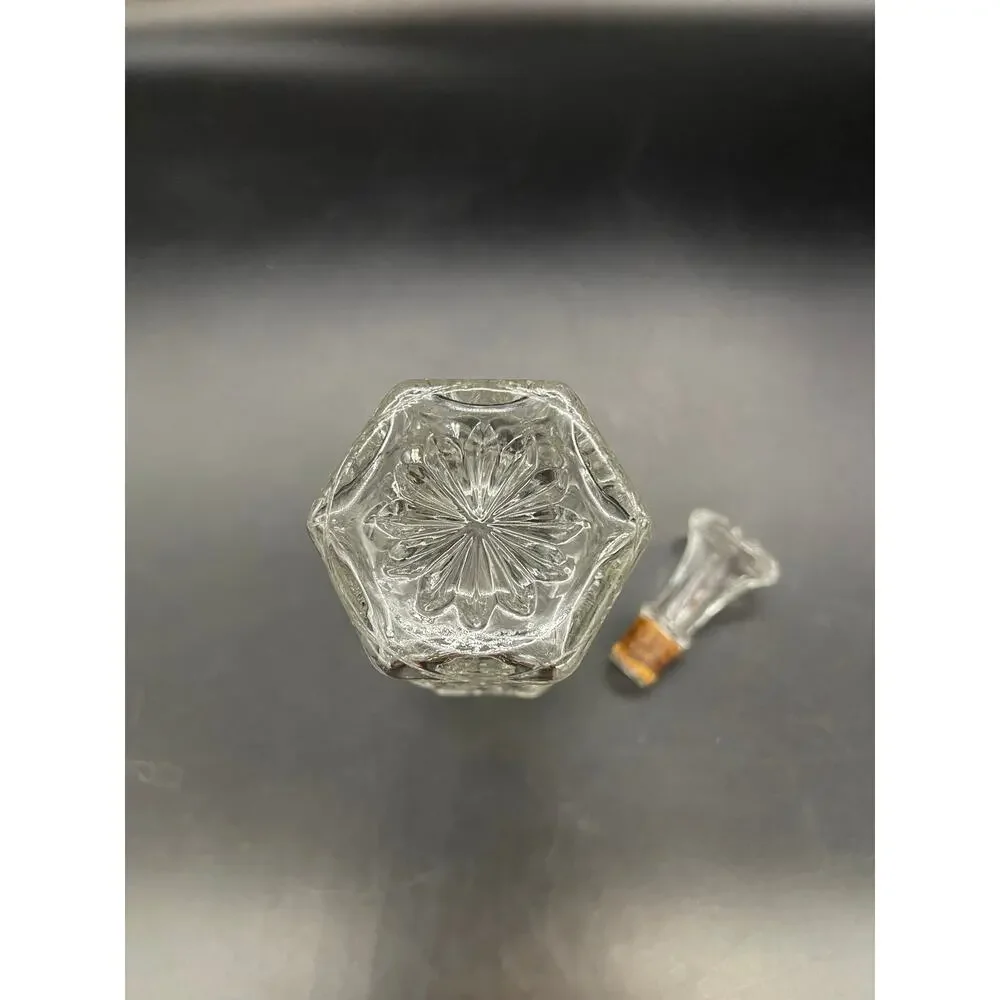 Vintage Wexford Anchor Hocking Glass Oil Vinegar Cruet Bottle with Stopper 7.5